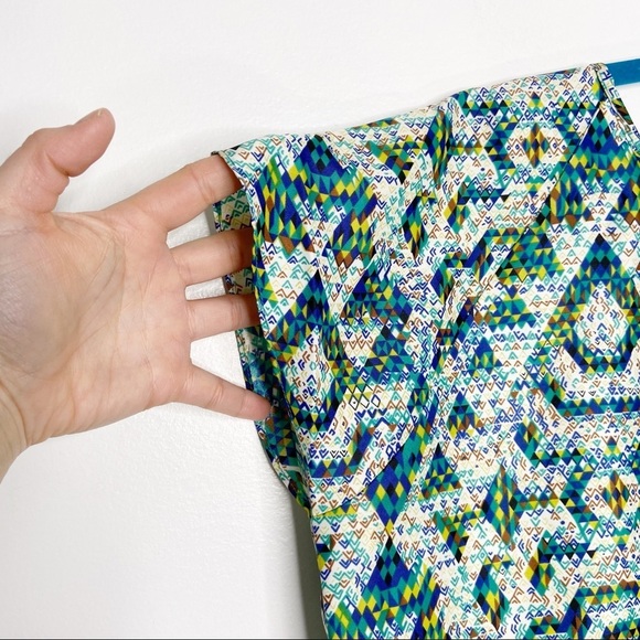 NWT Parker Cap Sleeve Split Back Green & Blue Geometric Print Blouse - Picture 6 of 10